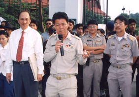 n15.JPG (33306 bytes)