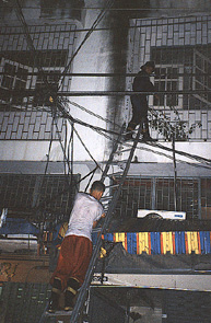 n6.JPG (40559 bytes)