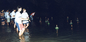 f25.JPG (21402 bytes)