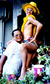 f4.JPG (40873 bytes)