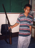 njealous.jpg (23863 bytes)