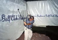 f22.jpg (15292 bytes)