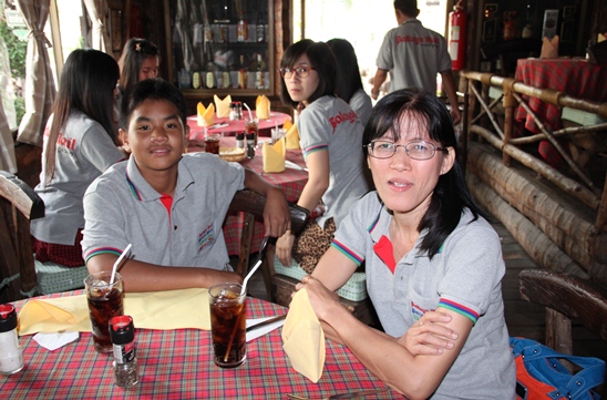 Pattaya Mail celebrates 20 years with staff party