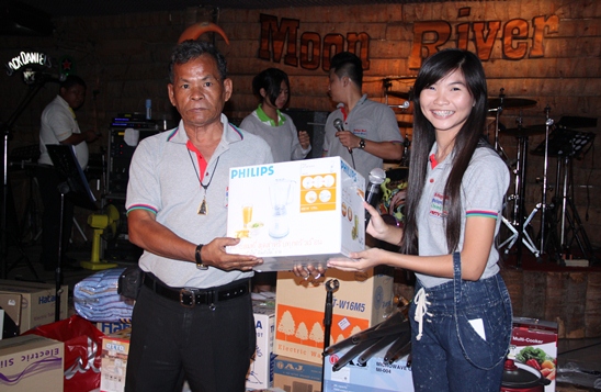 Pattaya Mail celebrates 20 years with staff party