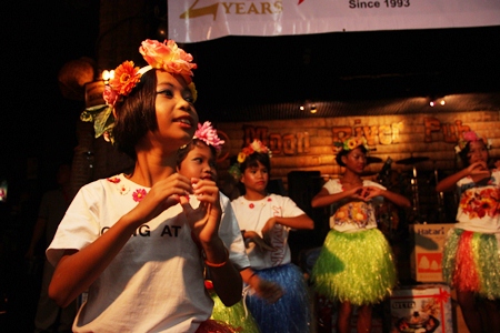 Pattaya Mail celebrates 20 years with staff party