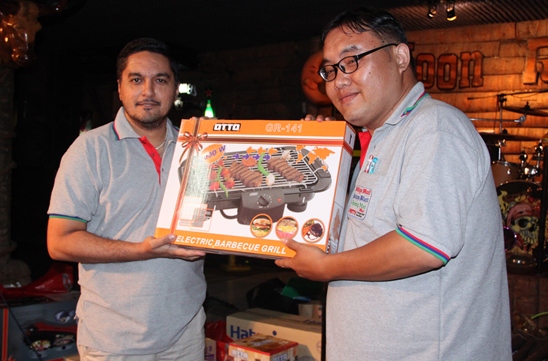 Pattaya Mail celebrates 20 years with staff party