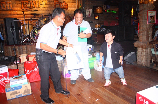 Pattaya Mail celebrates 20 years with staff party