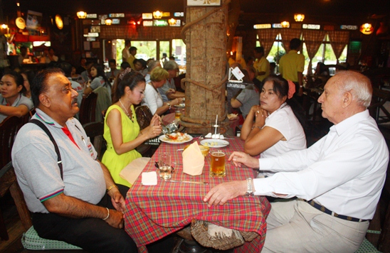 Pattaya Mail celebrates 20 years with staff party