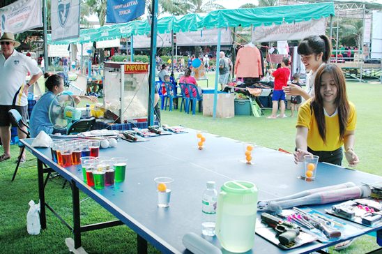 Jesters Fair at Regents is a hit in the sun and rain