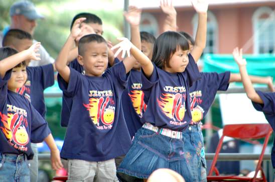Jesters Fair at Regents is a hit in the sun and rain