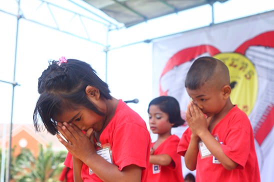 Jesters Fair at Regents is a hit in the sun and rain