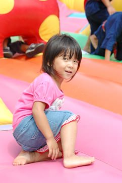 Jesters Fair at Regents is a hit in the sun and rain