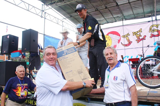 Jesters Fair at Regents is a hit in the sun and rain