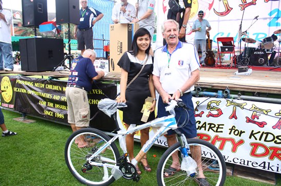 Jesters Fair at Regents is a hit in the sun and rain