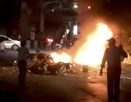 Rush-hour Bangkok bombing at busy shrine kills 18, hurts 117 