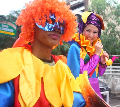 Souped-up beds dash down Beach Road