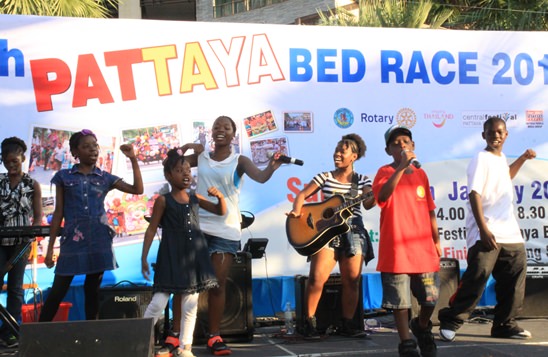 Pattaya Bed Race 2016