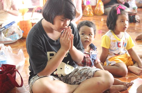 Asalha Buja Day & Buddhist Lent & Candles Parades in Pattaya 2014