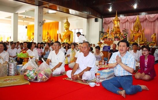 Buddhist Lent ends amidst solemn religious tradition
