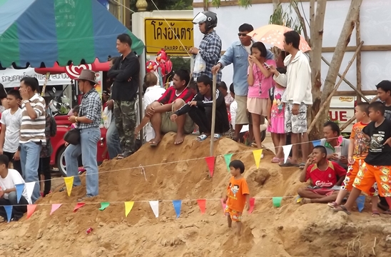 Buffalo races prove popular once again in Pattaya