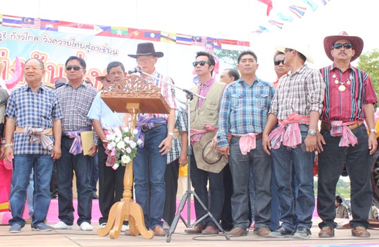 Nongprue Buffalo racing 2014