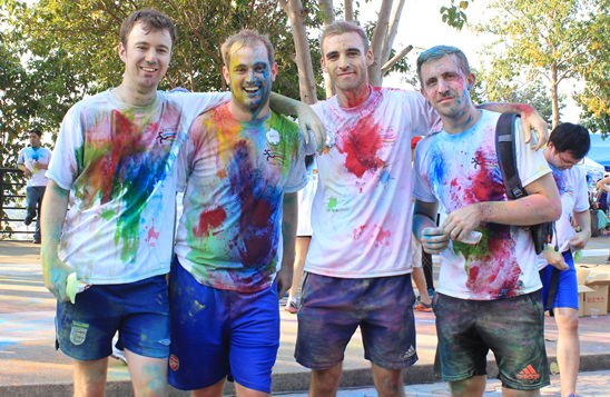 Pattaya�s First Ever Colour Run brings smiles and thumbs up from local community