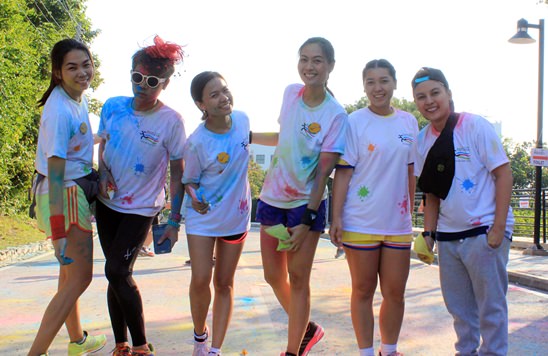 Pattaya�s First Ever Colour Run brings smiles and thumbs up from local community