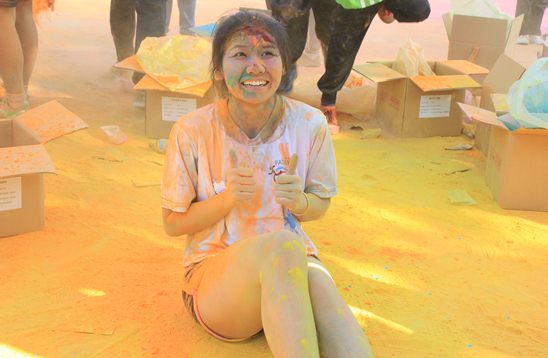 Pattaya�s First Ever Colour Run brings smiles and thumbs up from local community