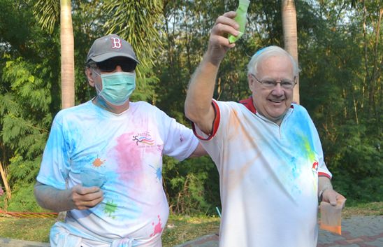 Pattaya�s First Ever Colour Run brings smiles and thumbs up from local community