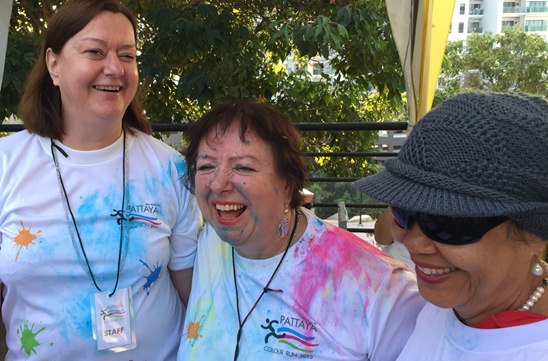 Pattaya�s First Ever Colour Run brings smiles and thumbs up from local community