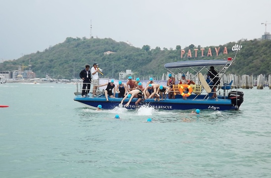 Rotary Charity Cross Bay Swim raises much needed funds for humanitarian projects