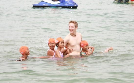 Rotary Charity Cross Bay Swim raises much needed funds for humanitarian projects