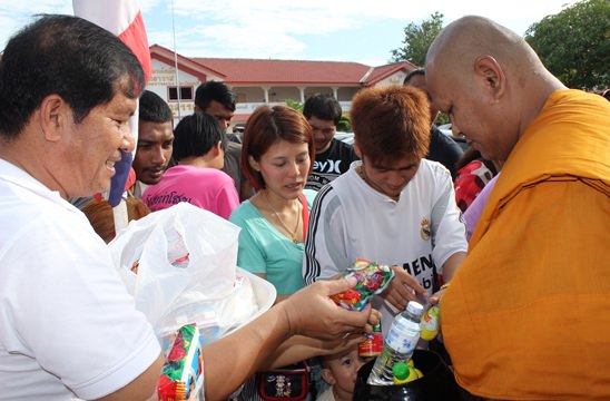 Prayers and merit making mark end of Buddhist Lent