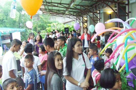 Jesters Fair 2011: Shining in the Rain