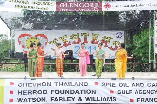 Jesters Fair 2011: Shining in the Rain