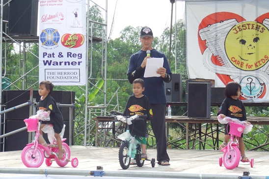 Jesters Fair 2011: Shining in the Rain