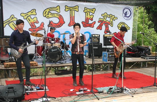 Jesters Fair is a Big Hit in the Sun