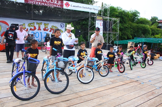 Jesters Fair is a Big Hit in the Sun