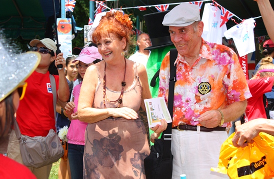 Jesters� Fair is a Big Hit in the Sun