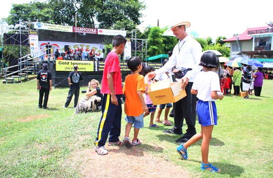 Jesters Fair is a Big Hit in the Sun