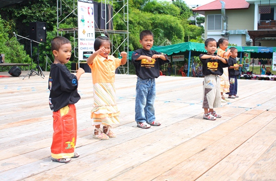 Jesters Fair is a Big Hit in the Sun