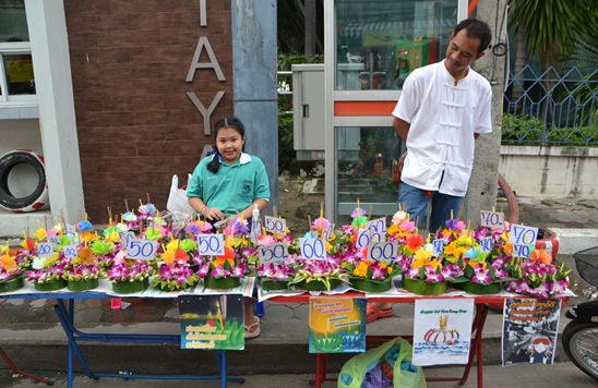 Loy Krathong Festival 2014