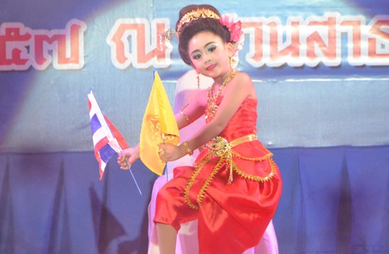 Loy Krathong Festival 2014