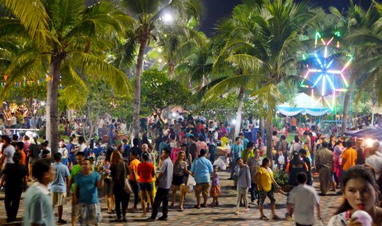 Loy Krathong Festival 2014