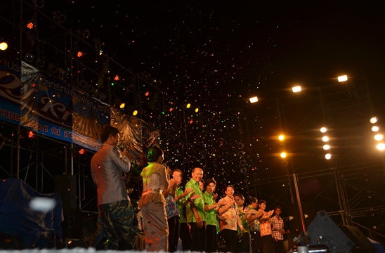 Loy Krathong Festival 2014