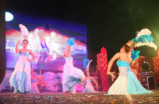 Loy Krathong Festival 2013