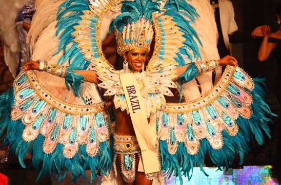 Filipina wins Miss International Queen