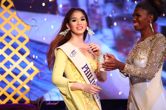 Filipina wins Miss International Queen