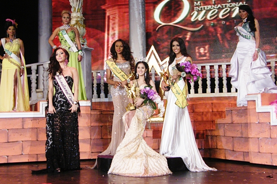 Miss International Queen crown returns to Thailand in pageant devoted to flood relief