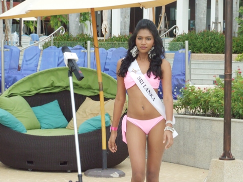 Pattaya Fashion Week spotlights swimsuit supermodels, convict designers